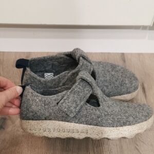 Asportuguesas Gray Wool Slip-On Shoes